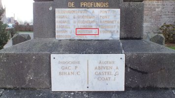 Monument aux morts de Plounéour-Trez